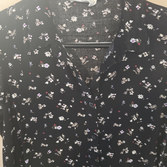 Women's Dress - Picture 3 of 5